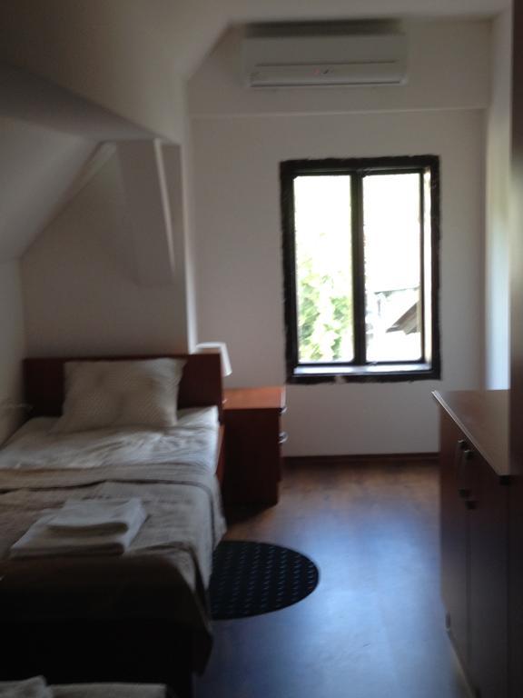 בוהינסקה בלה B&B Rot חדר תמונה